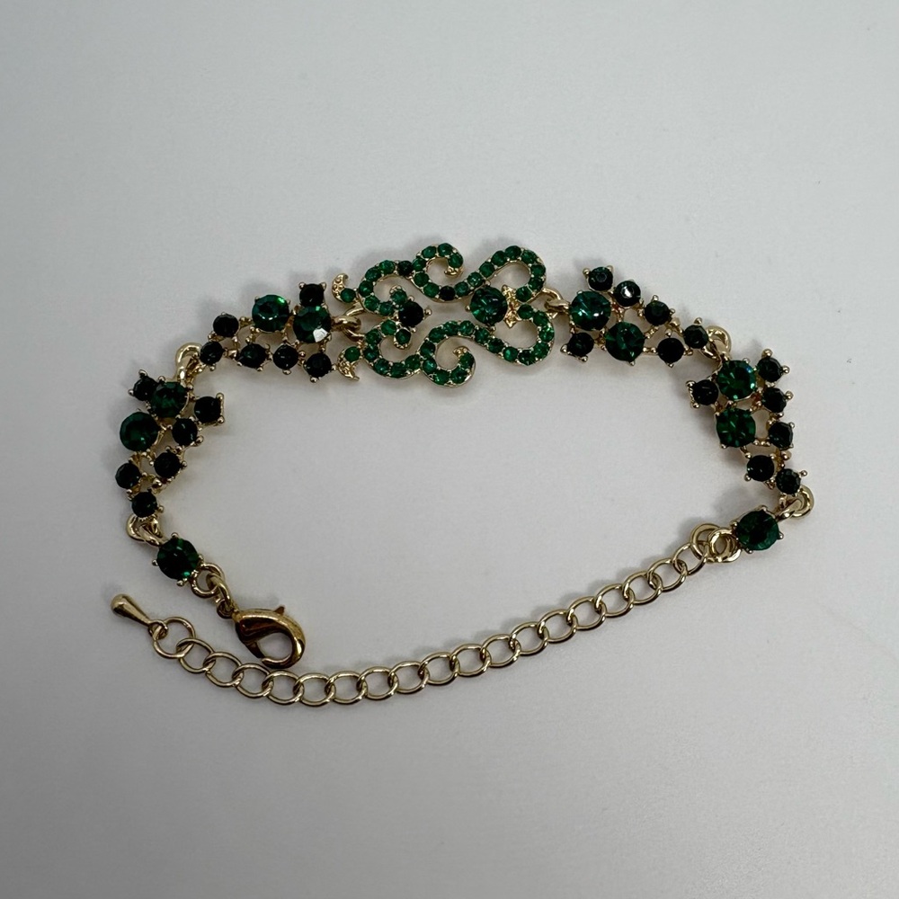 Emerald Green Crystal And Gold Rhinestone Cluster Bracelet
